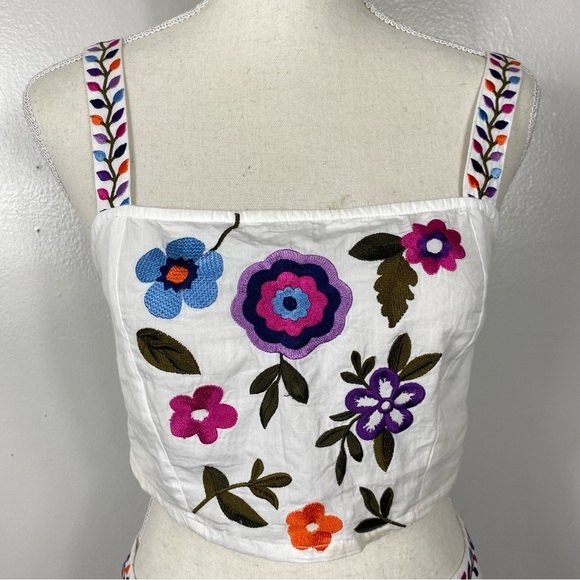 Mahila Floral Embroidered top and Mini Skirt set Sz S - Picture 6 of 11